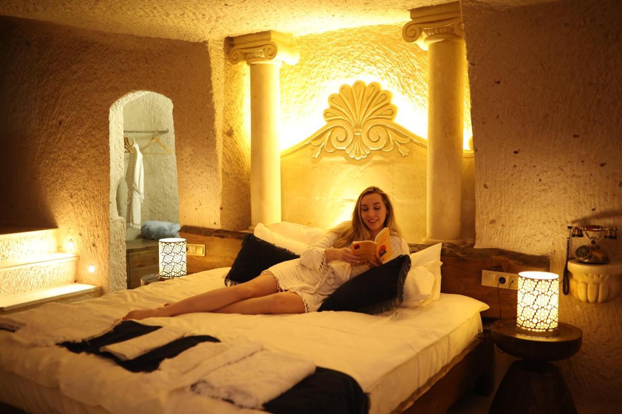 Bed and Breakfast Mak'S Cave House Учисар Экстерьер фото